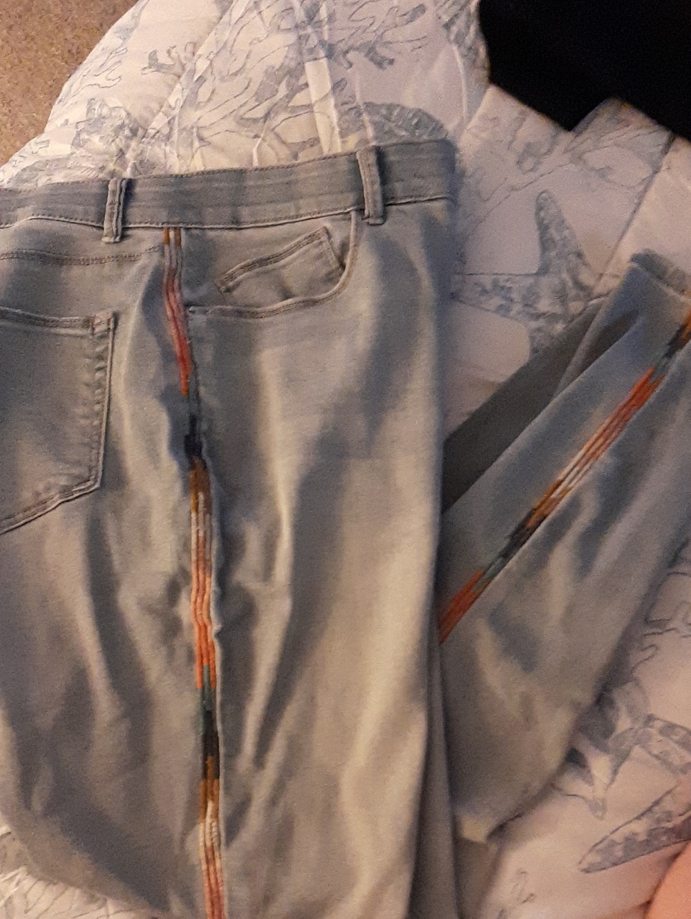 Knox Rose Mid Rise Light Wash Skinny Jeans With Tribal Embroidered Side Stripes